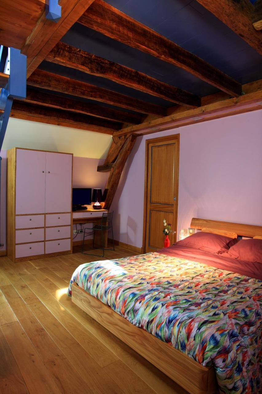 Maison D'Hotes Les Rainettes Breuillet  Esterno foto